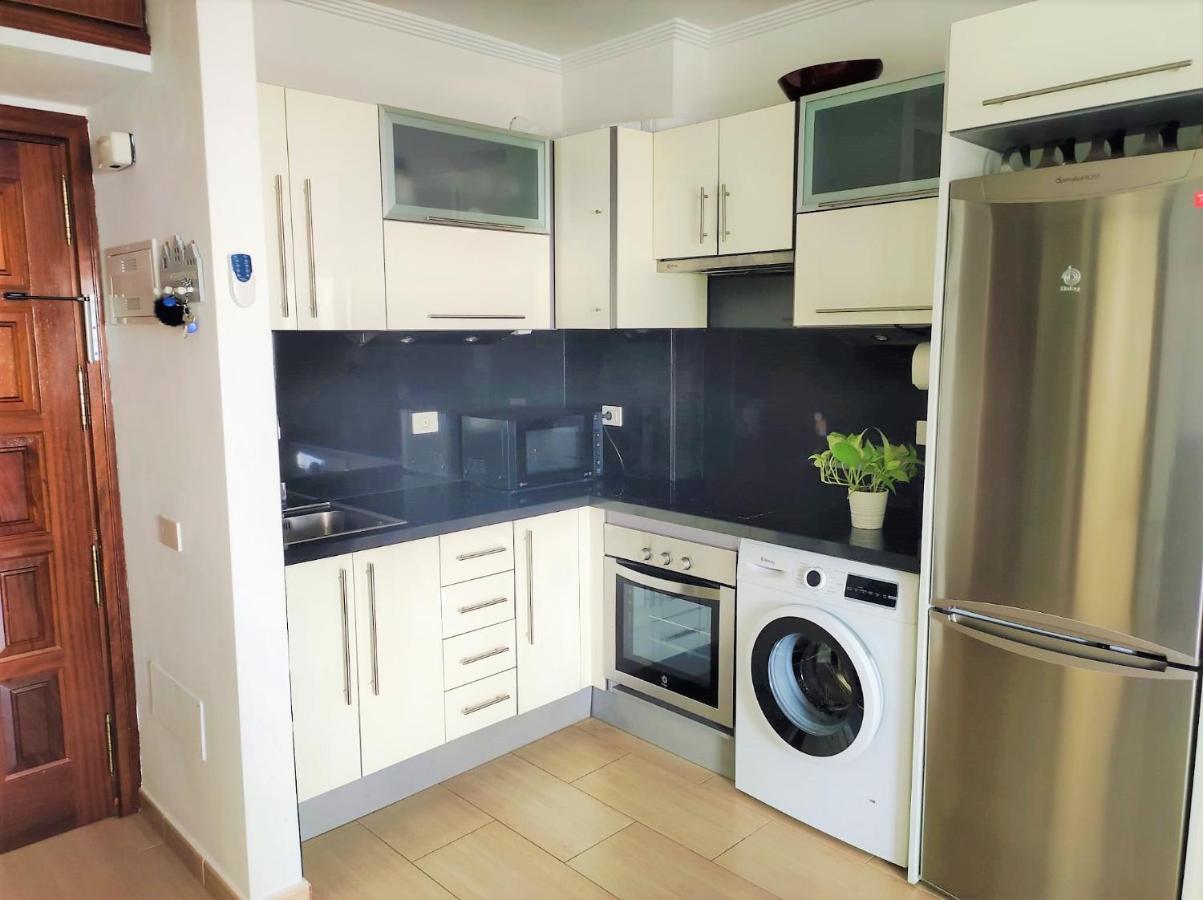 Sunshine Apartment Los Cristianos 로스크리스티아노스 외부 사진